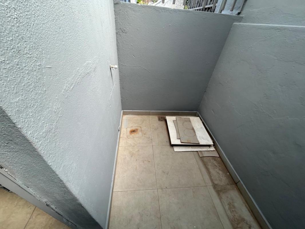 Casa, Vila Paris, 3 Quartos, 0 Vaga, 1 Suíte