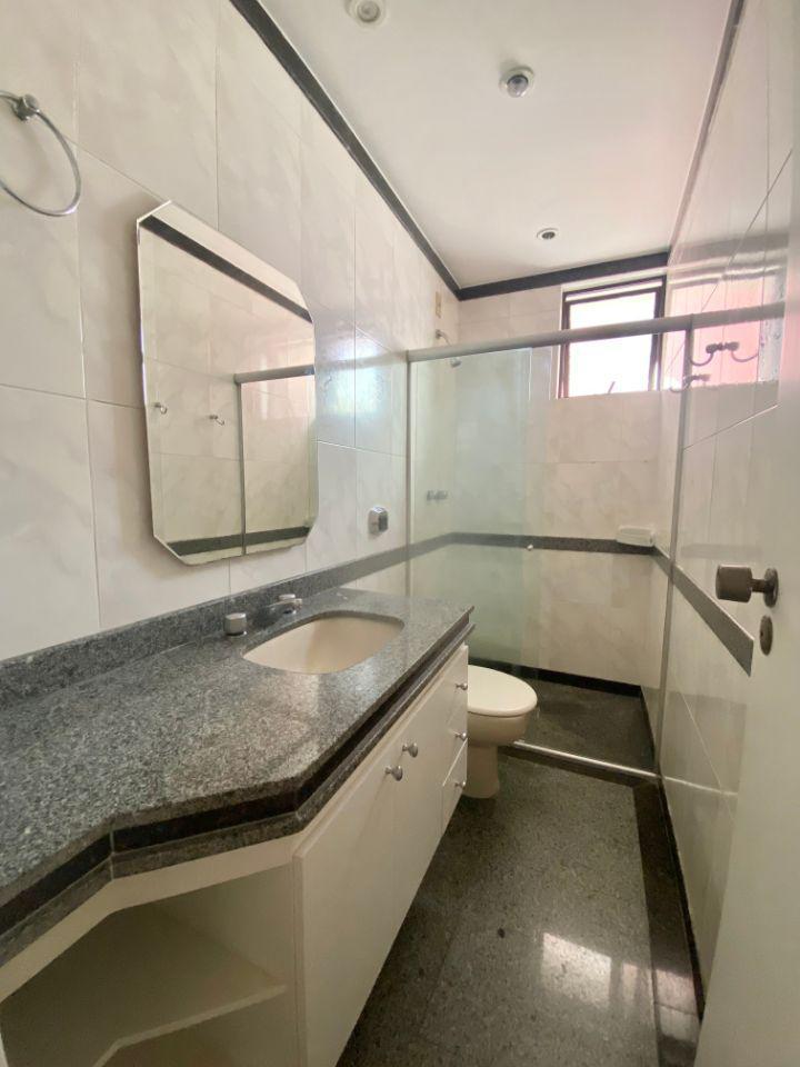 Apartamento, Funcionários, 4 Quartos, 2 Vagas, 1 Suíte