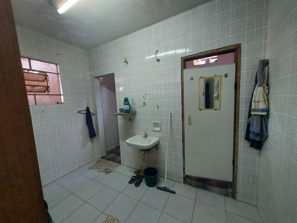 Casa, Cachoeirinha, 4 Quartos, 1 Vaga, 3 Suítes