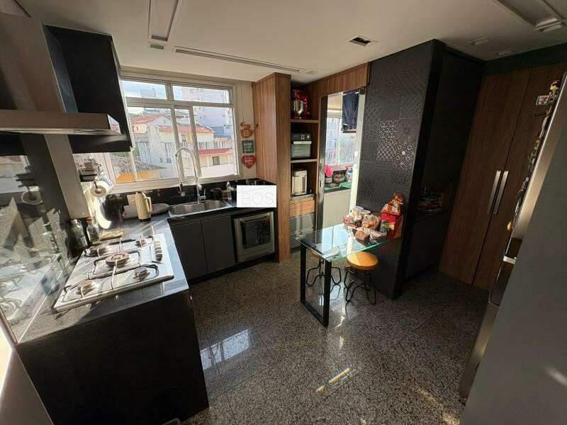 Apartamento, Fernão Dias, 3 Quartos, 3 Vagas, 1 Suíte