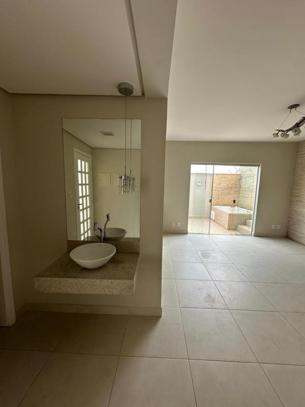 Casa, Santa Luiza, 0 Quarto, 0 Vaga