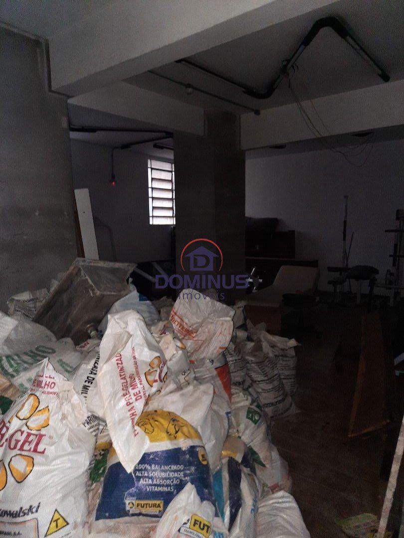 Galpão, Centro, 0 Quarto, 0 Vaga