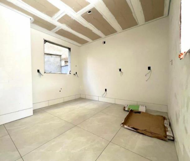 Casa, Itapoã, 3 Quartos, 2 Vagas, 1 Suíte