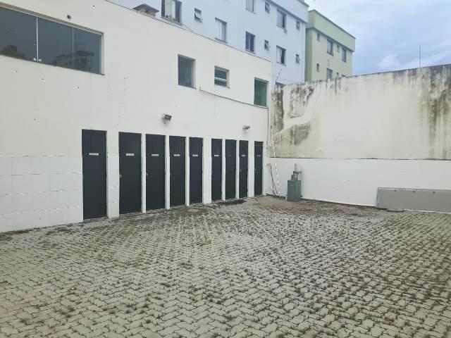 Prédio, Liberdade, 10 Vagas