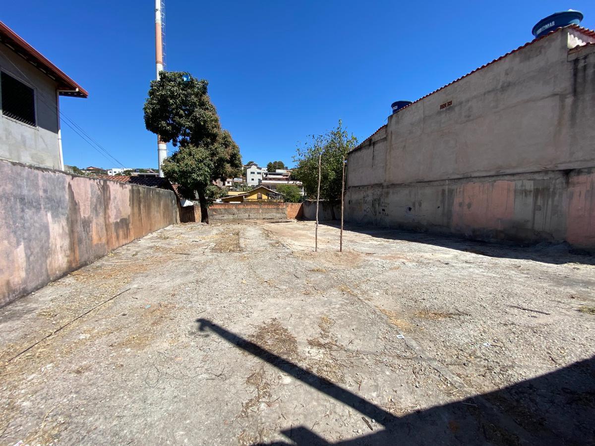Lote, Vila Universal, 0 Quarto, 0 Vaga