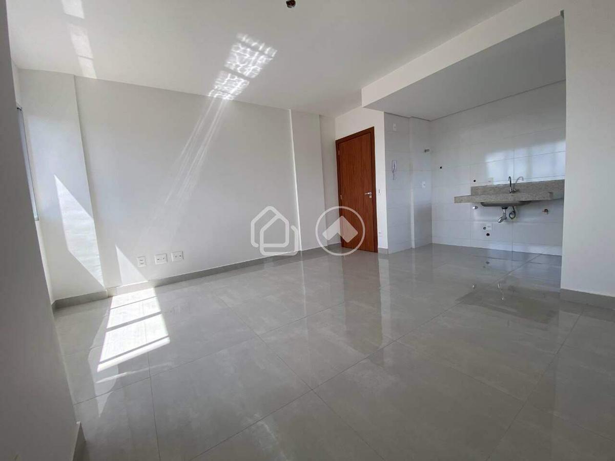 Apartamento, Padre Eustáquio, 2 Quartos, 2 Vagas, 1 Suíte