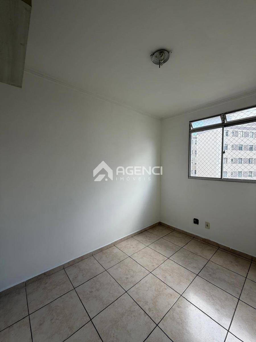 Apartamento, Camargos, 2 Quartos, 0 Vaga, 0 Suíte