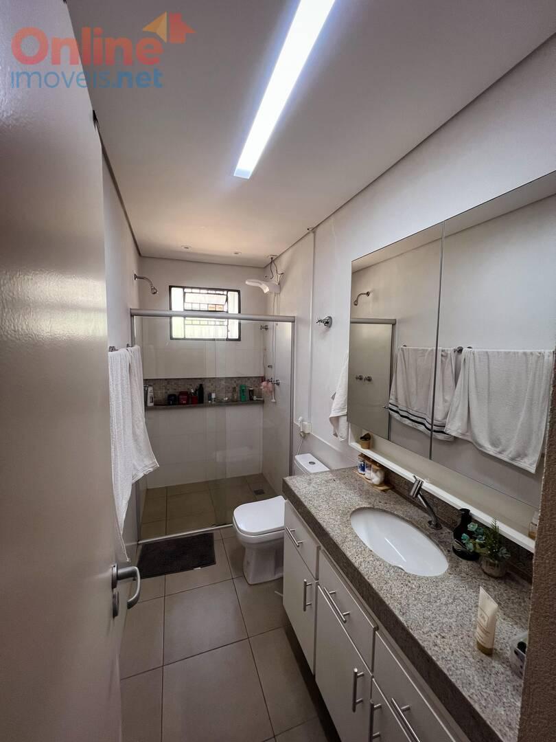 Casa, Novo Progresso, 4 Quartos, 0 Vaga, 2 Suítes