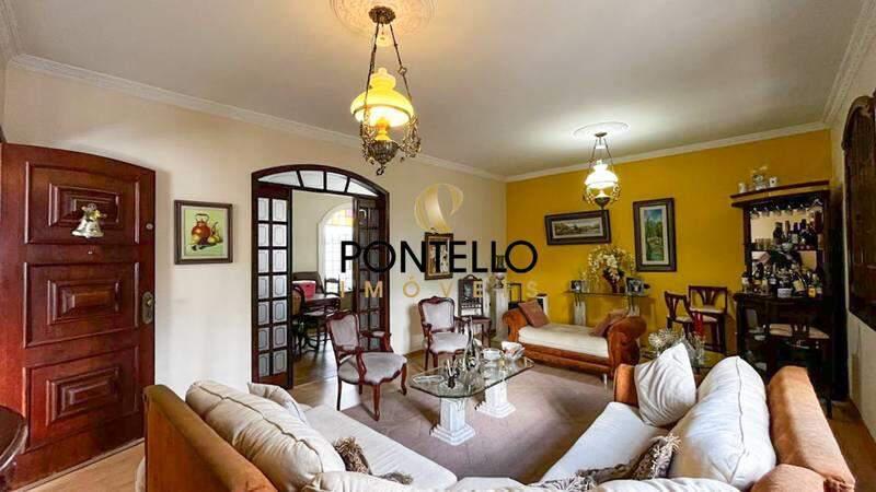 Casa, Cidade Nova, 7 Quartos, 2 Vagas, 1 Suíte