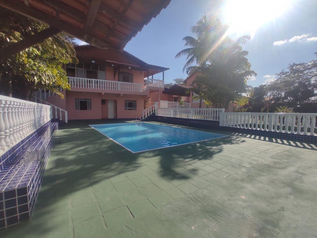 Fazenda, Casa Amarela, 9 Quartos, 10 Vagas, 5 Suítes