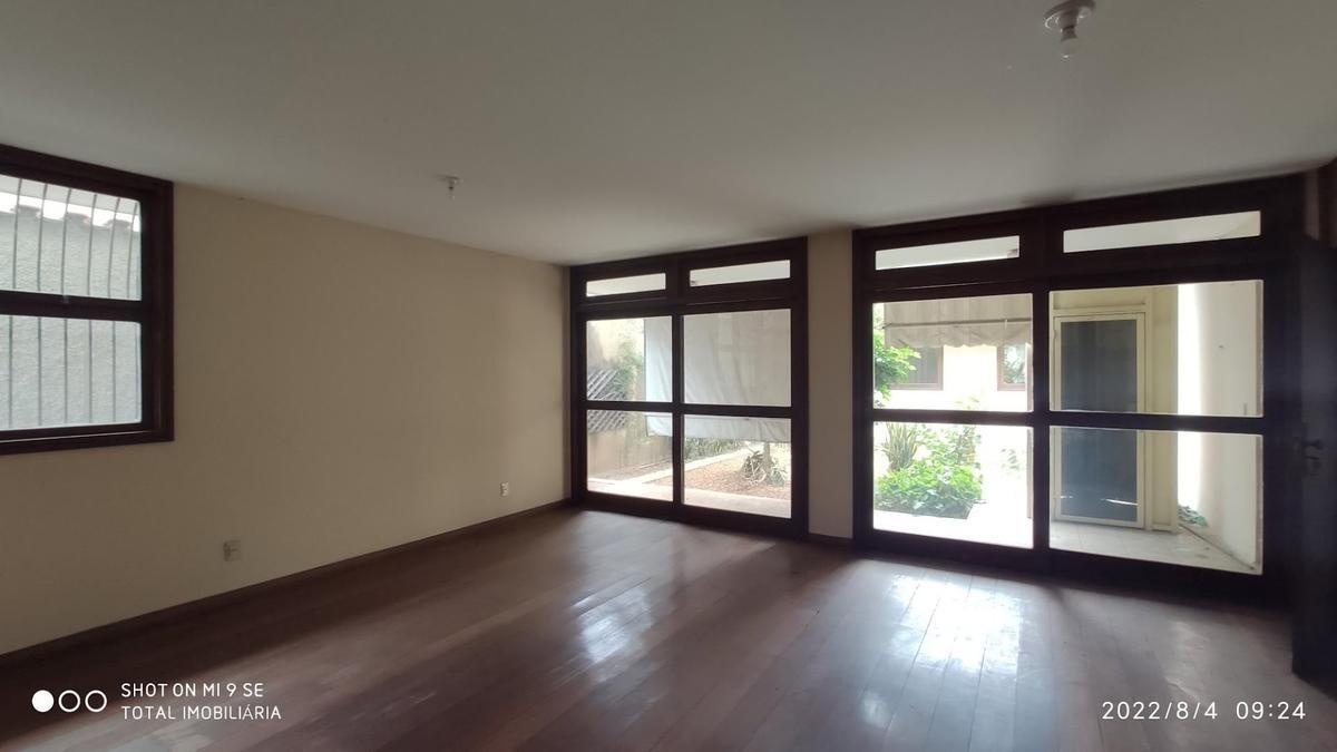 Casa, Santa Helena, 6 Quartos, 4 Vagas, 2 Suítes