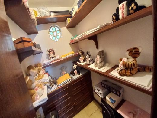 Casa, Comiteco, 6 Quartos, 6 Vagas, 3 Suítes