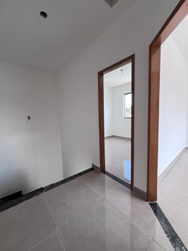 Casa, Masterville, 2 Quartos, 2 Vagas