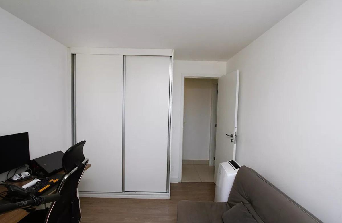 Cobertura, Prado, 2 Quartos, 3 Vagas, 1 Suíte