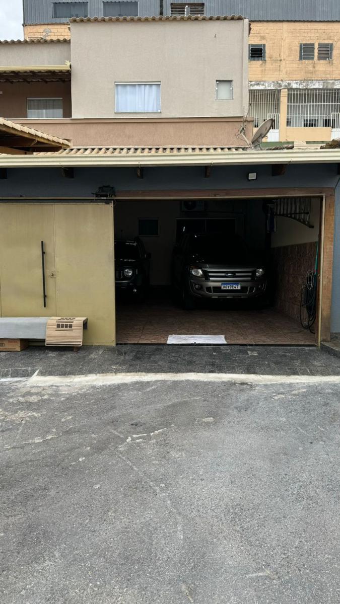 Casa, Santa Luzia, 3 Quartos, 3 Vagas, 1 Suíte
