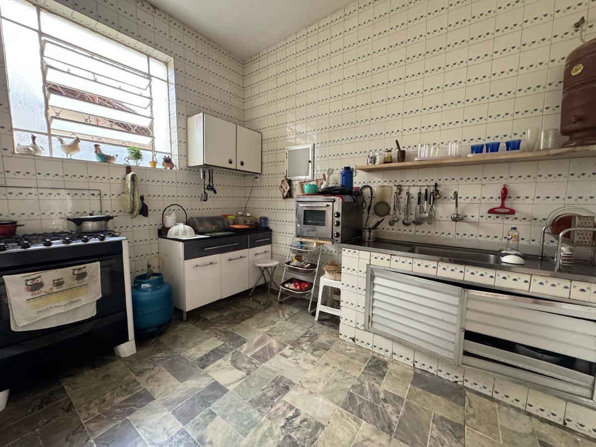 Casa, Colégio Batista, 4 Quartos, 2 Vagas