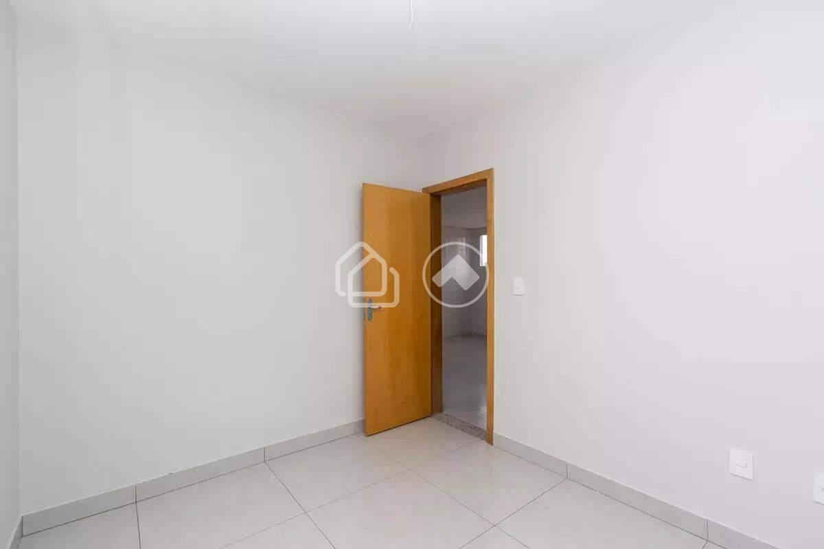Cobertura, Santa Mônica, 2 Quartos, 2 Vagas