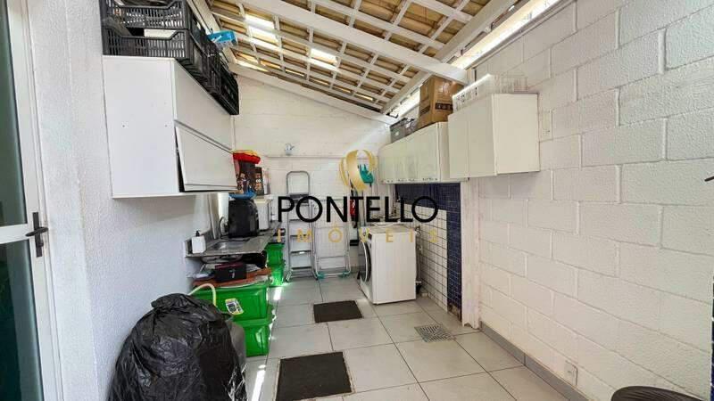 Casa, Castelo, 2 Quartos, 2 Vagas