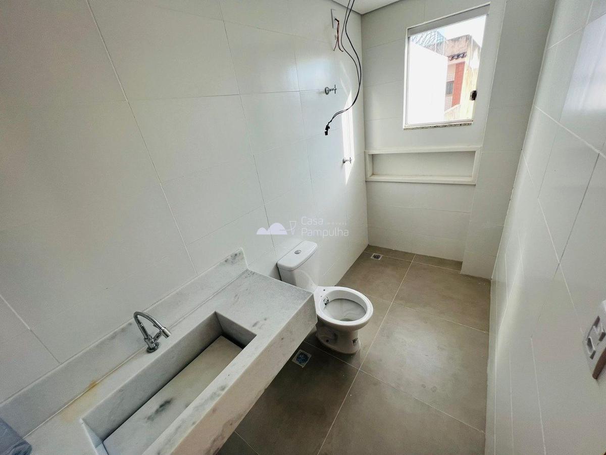 Apartamento, Candelária, 2 Quartos, 2 Vagas