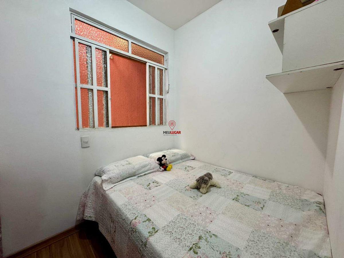 Casa, Diamante, 4 Quartos, 2 Vagas, 1 Suíte