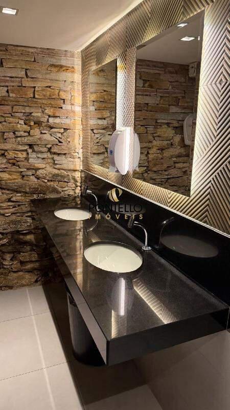Casa, Centro, 1 Quarto, 0 Vaga, 1 Suíte