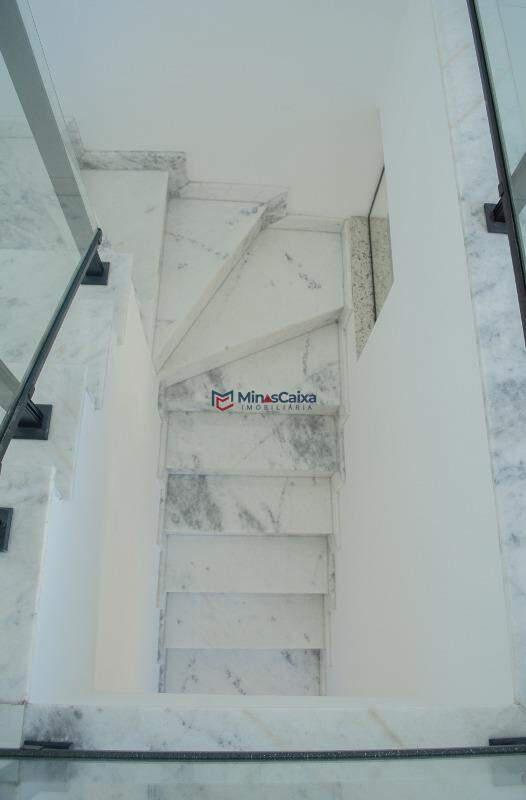 Cobertura, Santa Rosa, 3 Quartos, 2 Vagas, 1 Suíte