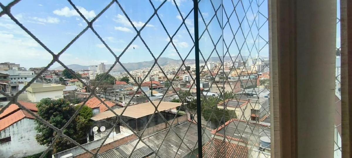 Apartamento, Sagrada Família, 3 Quartos, 2 Vagas, 1 Suíte