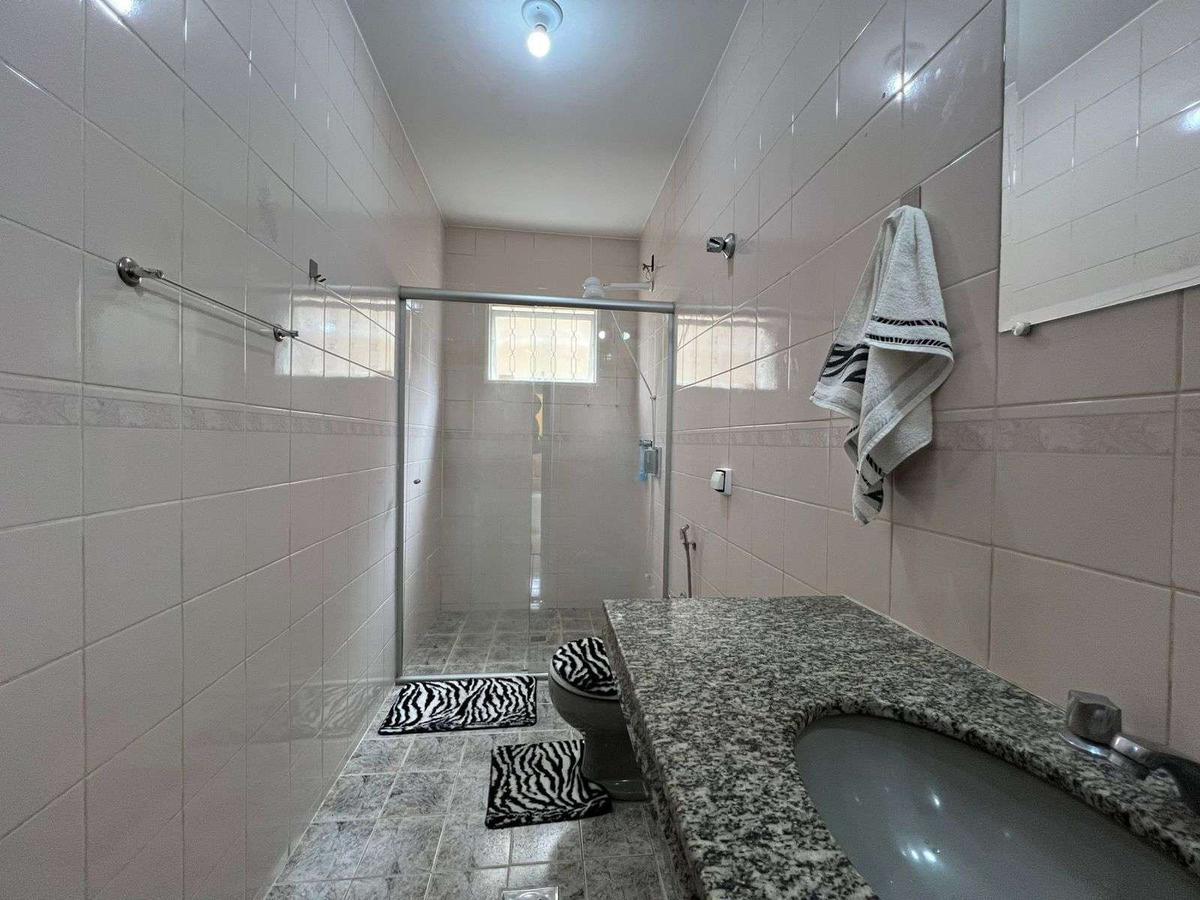 Casa, Planalto, 6 Quartos, 6 Vagas, 2 Suítes