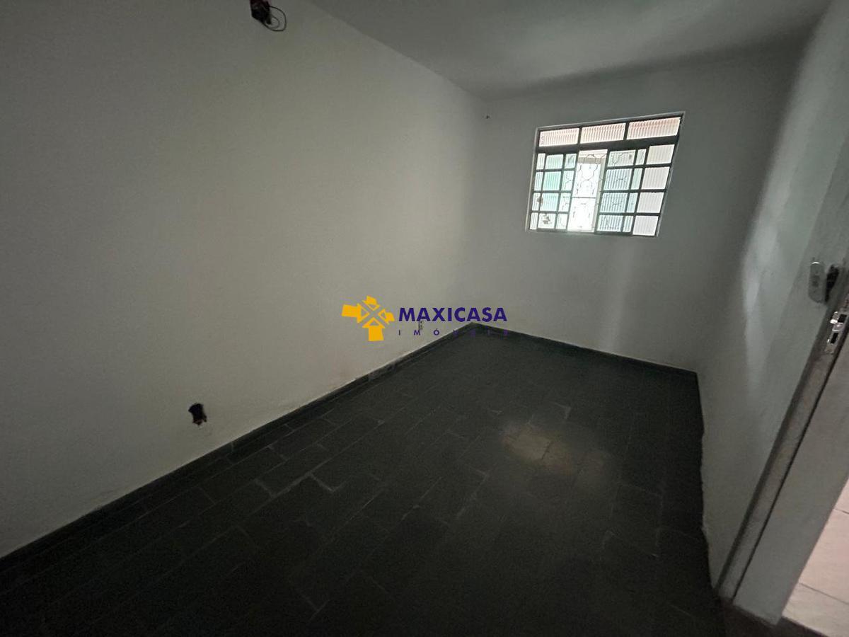 Casa, Santa Terezinha, 3 Quartos, 2 Vagas