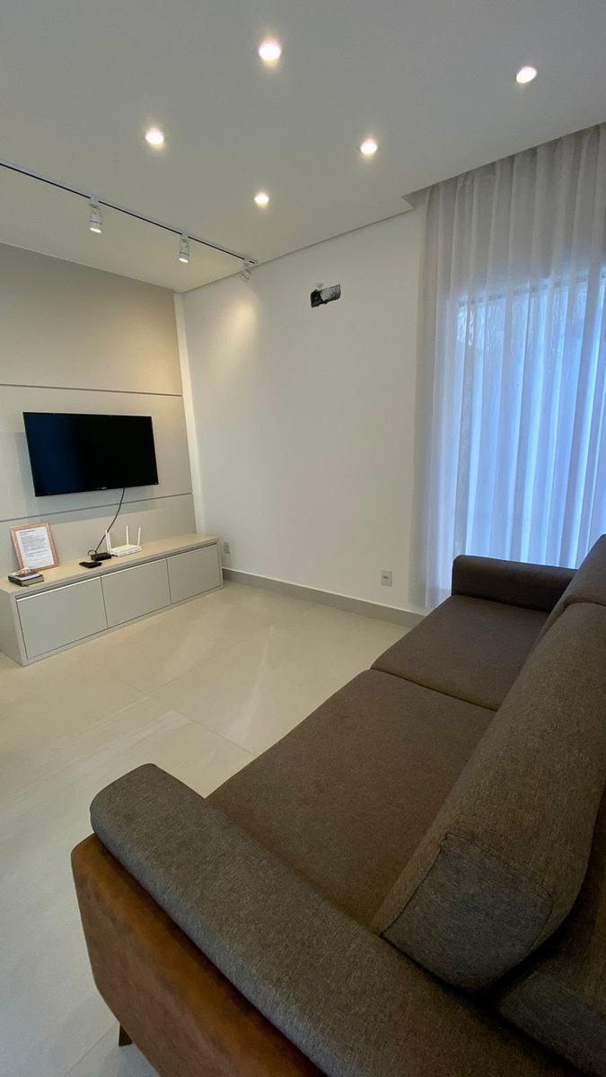 Casa, Bom Retiro, 4 Quartos, 2 Vagas, 1 Suíte