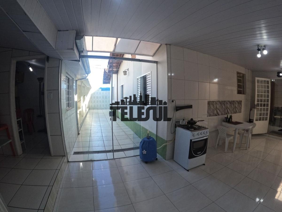 Casa, Pinheiros, 4 Quartos, 2 Vagas, 1 Suíte