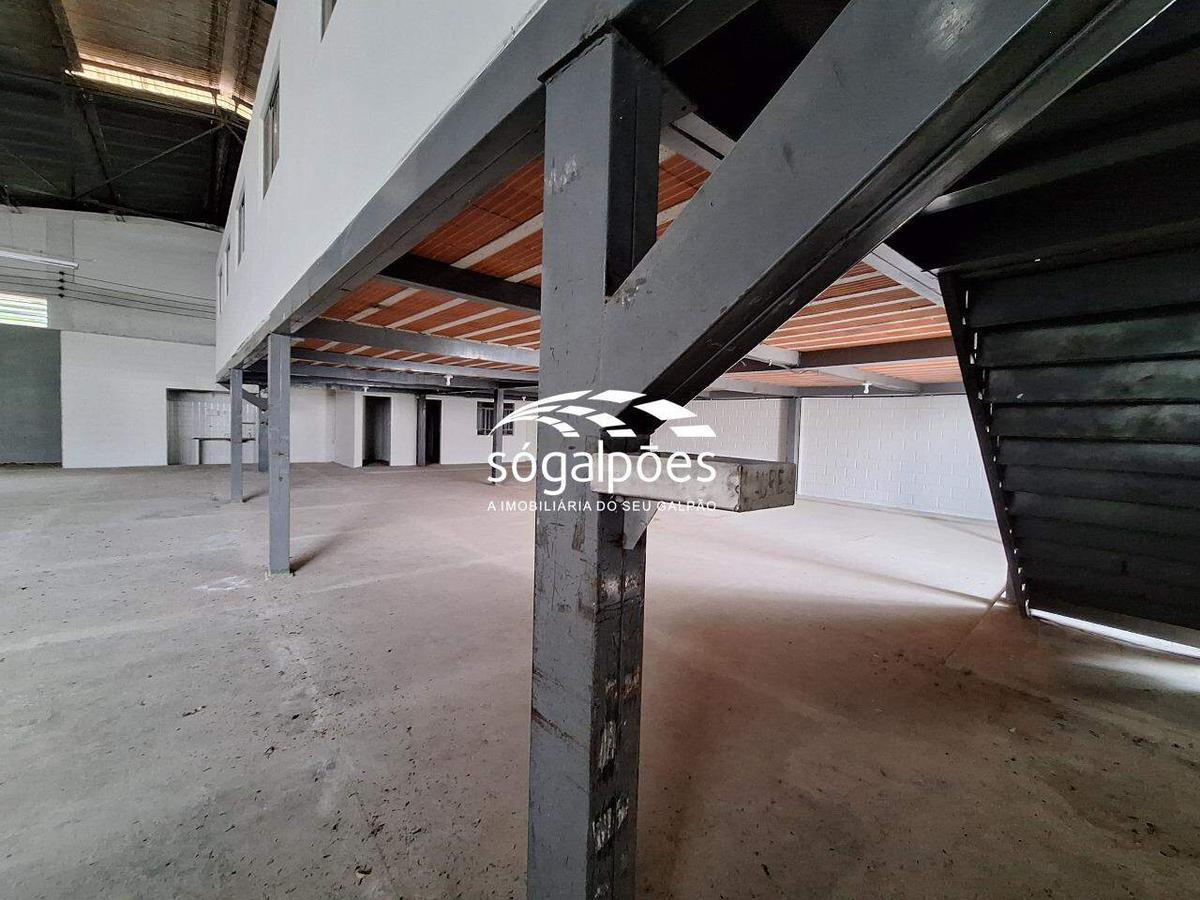 Galpão, São Francisco, 9 Vagas