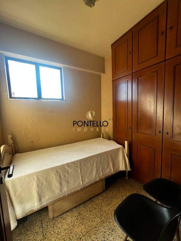Cobertura, Centro, 4 Quartos, 2 Vagas, 2 Suítes