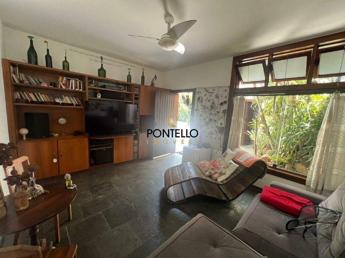 Casa, Jardim Cambuí, 4 Quartos, 10 Vagas, 1 Suíte