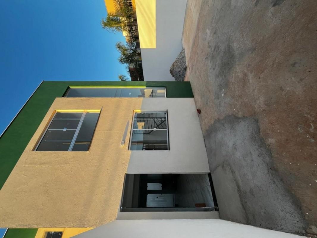 Casa, Novo Barreirinho, 3 Quartos, 3 Vagas, 1 Suíte