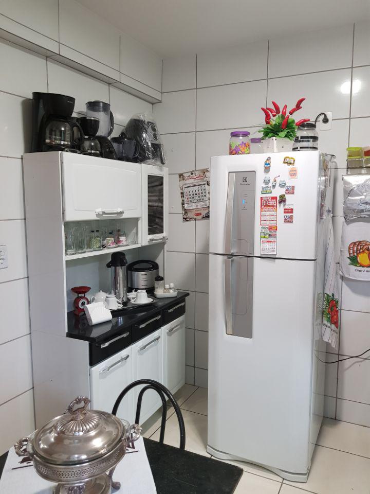 Casa, Coqueiros, 3 Quartos, 1 Vaga, 1 Suíte