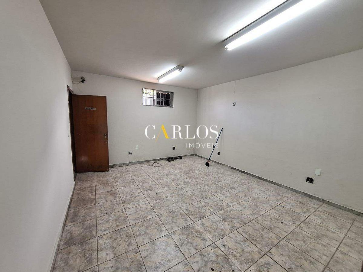 Galpão, Vila Paris