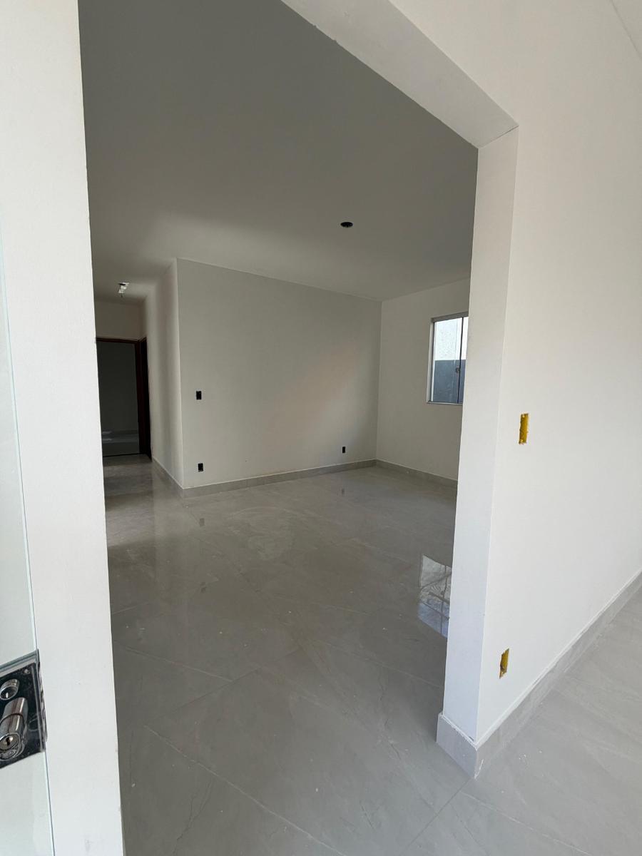 Casa, Vida Nova, 3 Quartos, 4 Vagas, 1 Suíte