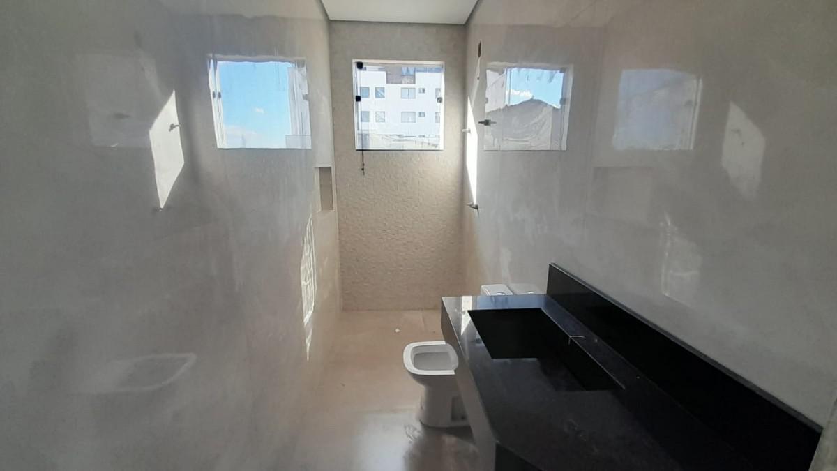 Casa, Parque Maracanã, 3 Quartos, 2 Vagas, 1 Suíte