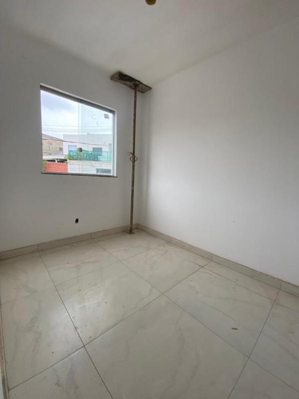 Casa, Jardim das Flores, 2 Quartos, 1 Vaga
