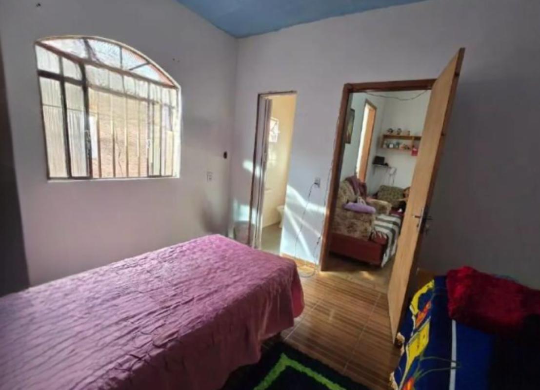 Casa, Palmeiras, 4 Quartos, 2 Vagas, 1 Suíte