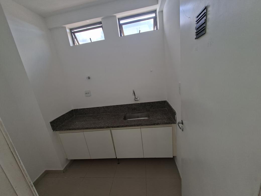 Andar, Funcionários, 0 Quarto, 5 Vagas