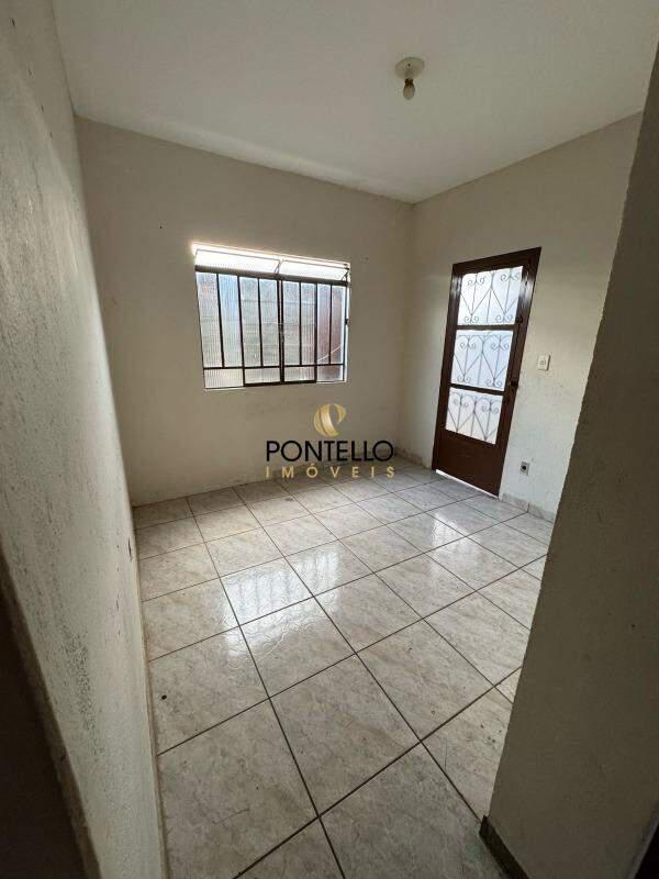 Casa, Verde Vale, 2 Quartos, 3 Vagas