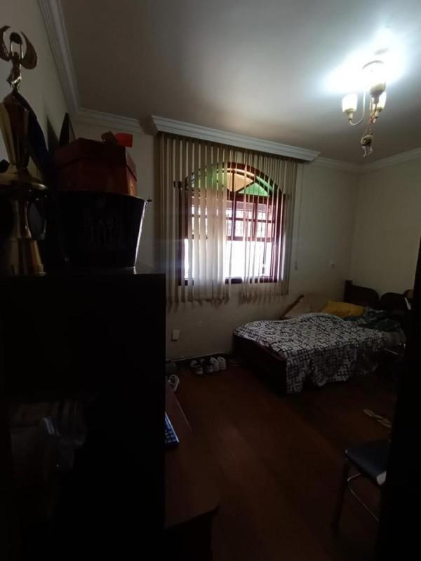 Casa, Piratininga (venda Nova), 6 Quartos, 4 Vagas, 1 Suíte
