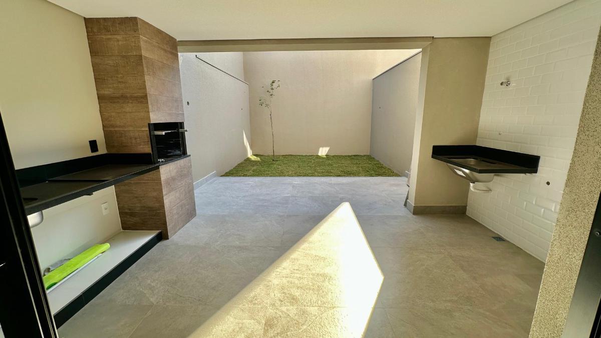 Casa, Jaraguá, 4 Quartos, 4 Vagas, 1 Suíte