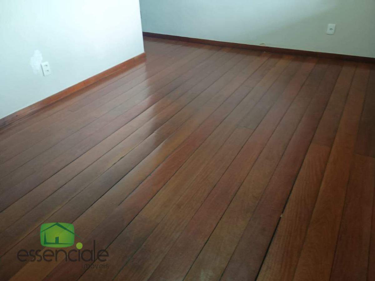 Casa Comercial, Centro, 3 Quartos, 6 Vagas, 1 Suíte