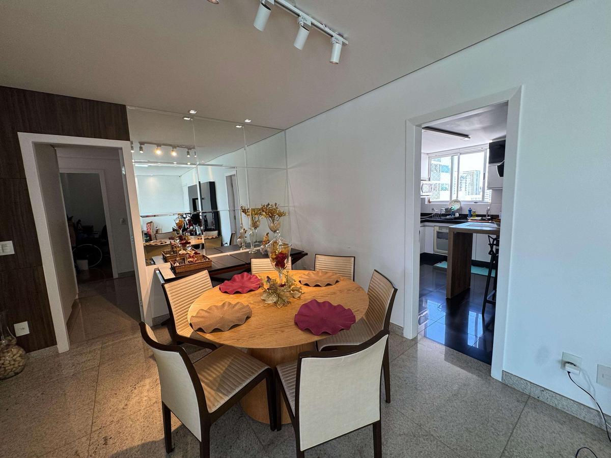 Apartamento, União, 4 Quartos, 4 Vagas, 2 Suítes