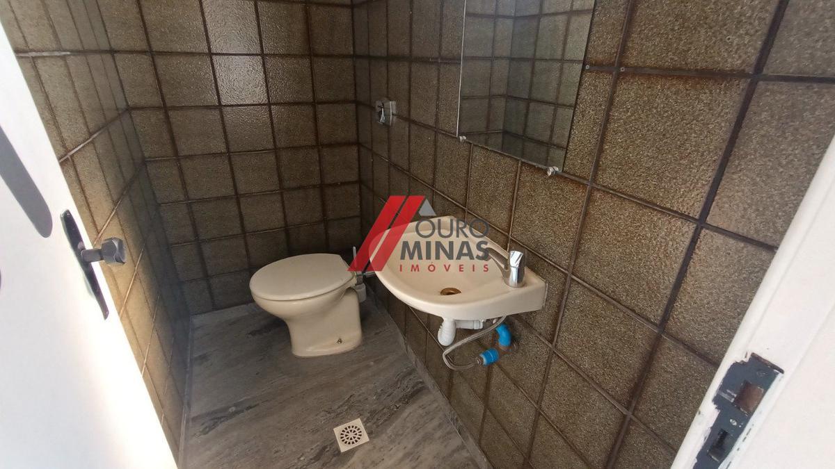 Sala, Funcionários