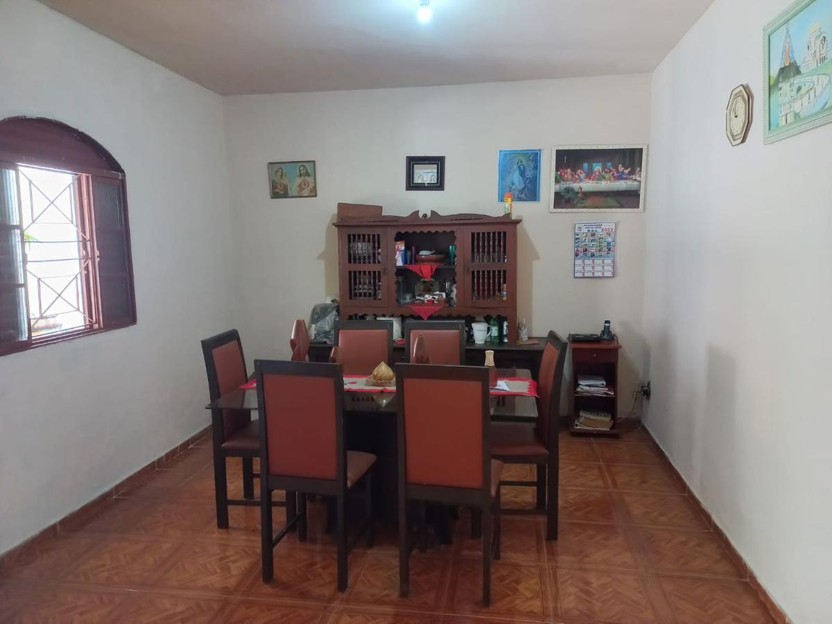 Casa, Floramar, 3 Quartos, 4 Vagas, 1 Suíte