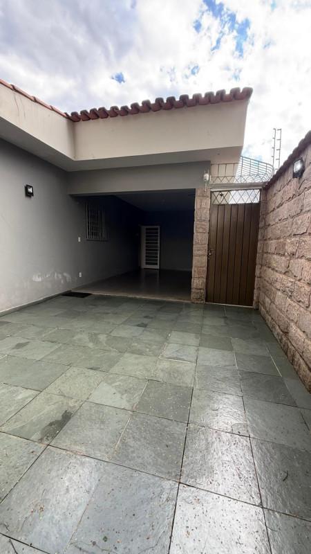 Casa, Santa Luiza, 4 Quartos, 3 Vagas, 2 Suítes
